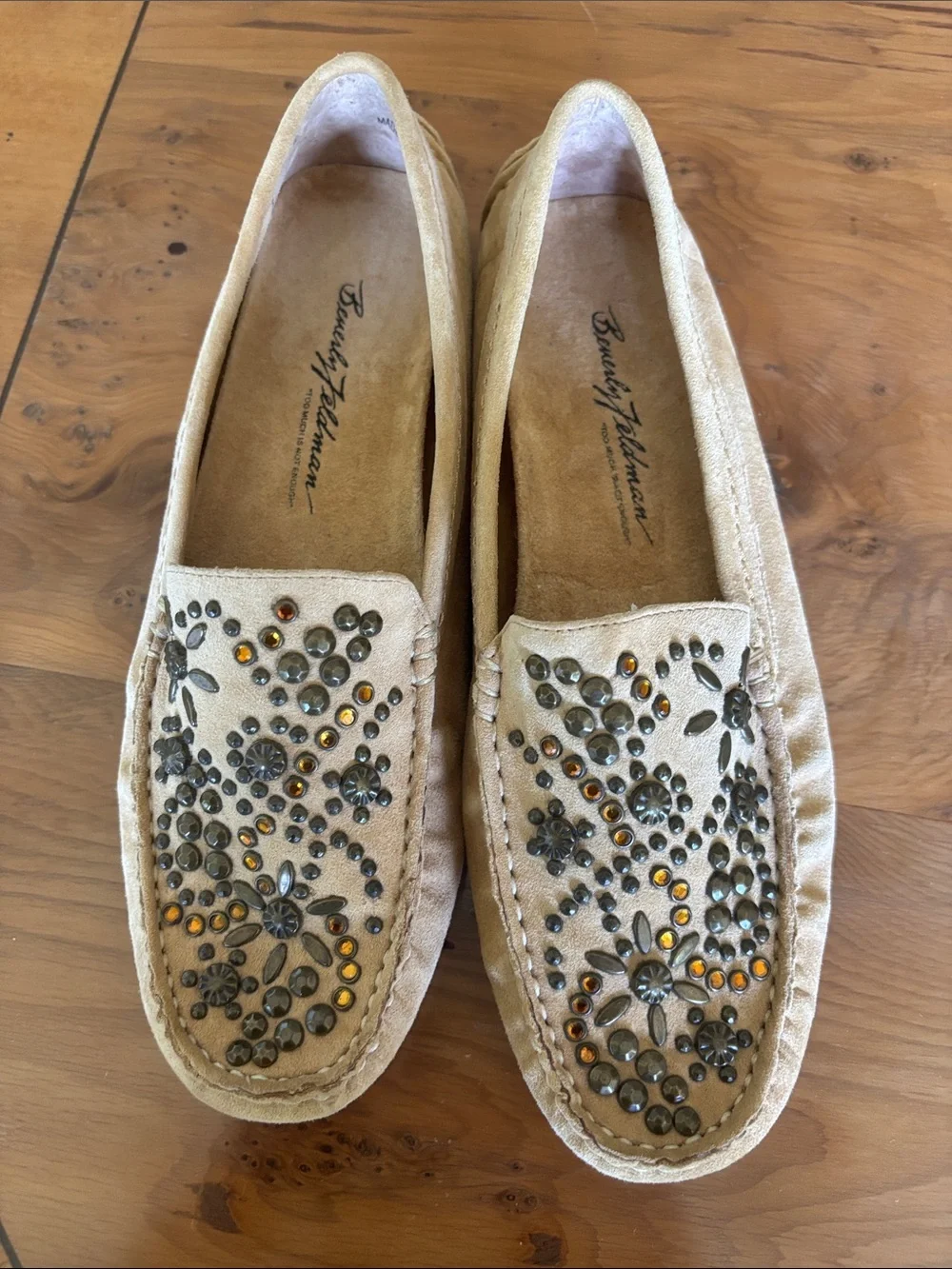 Beverly ‎ Feldman Embellished Women's Suede Loafers in Beige Studded Size 7